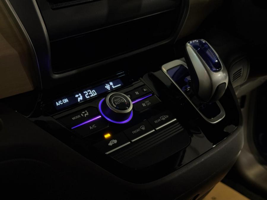 FREED HYBRID GB7 - Image 4